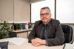Cristian Herrera, Abogado en Miguel Castro Abogados